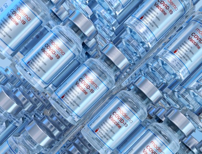 בקבוקוני החיסון לקורונה של חברת מודרנה. אילוסטרציה