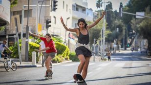 ילדים בכבישים. צילום: נעם ריבקין פנטון/ פלאש 90