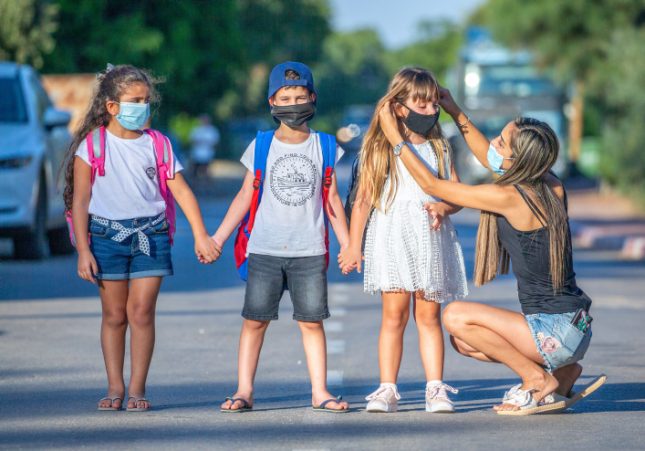 ילדים במגיפת הקורונה. צילום: יוסי אלוני/ פלאש 90