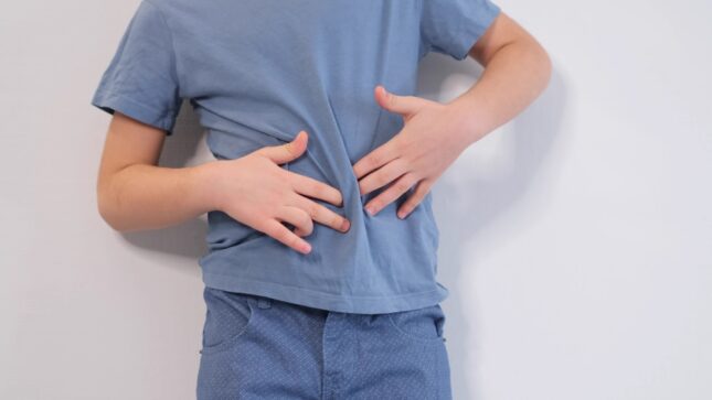 חיידקי מעיים, כאבי בטן בילדים. אילוסטרציה